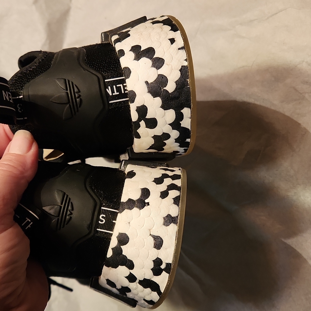 COPY - Adidas LA Marque sz 7 - Picture 7 of 12